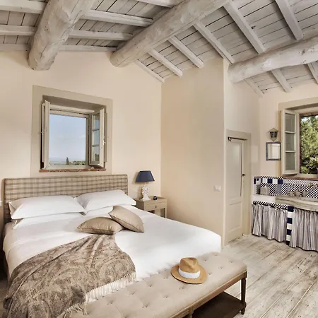 Farm stay Lupaia *
